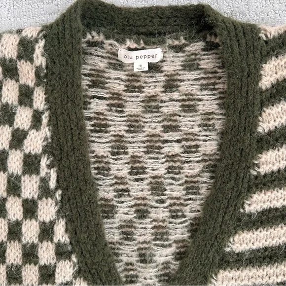 Blu Pepper Black and Cream Patterned Cardigan - Picture 3 of 8